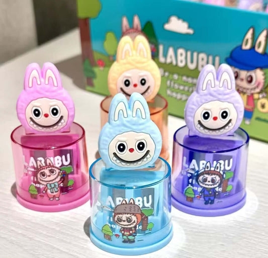Taille crayon LABUBU avec réservoir